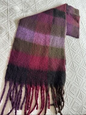 Steve Madden Plaid Fringe Wool Blend Scarf in Berry Tones